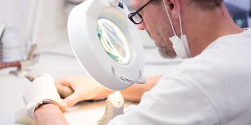 Zahnersatz durch Implantate